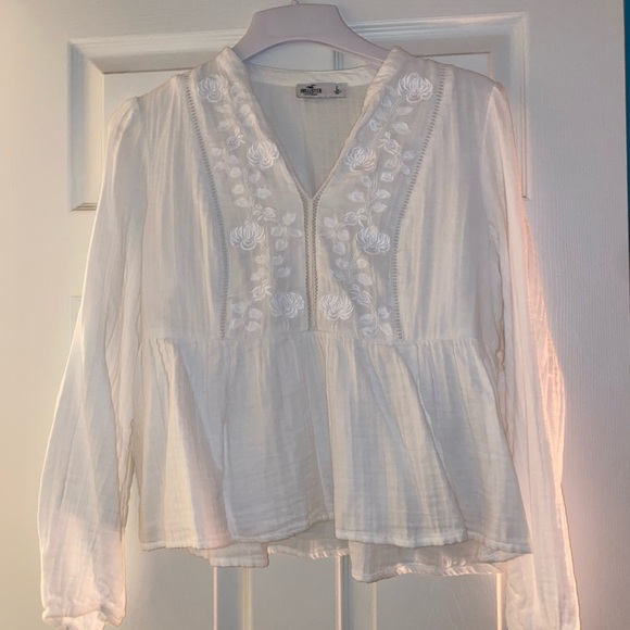 Hollister Shirt - Picture 1 of 2